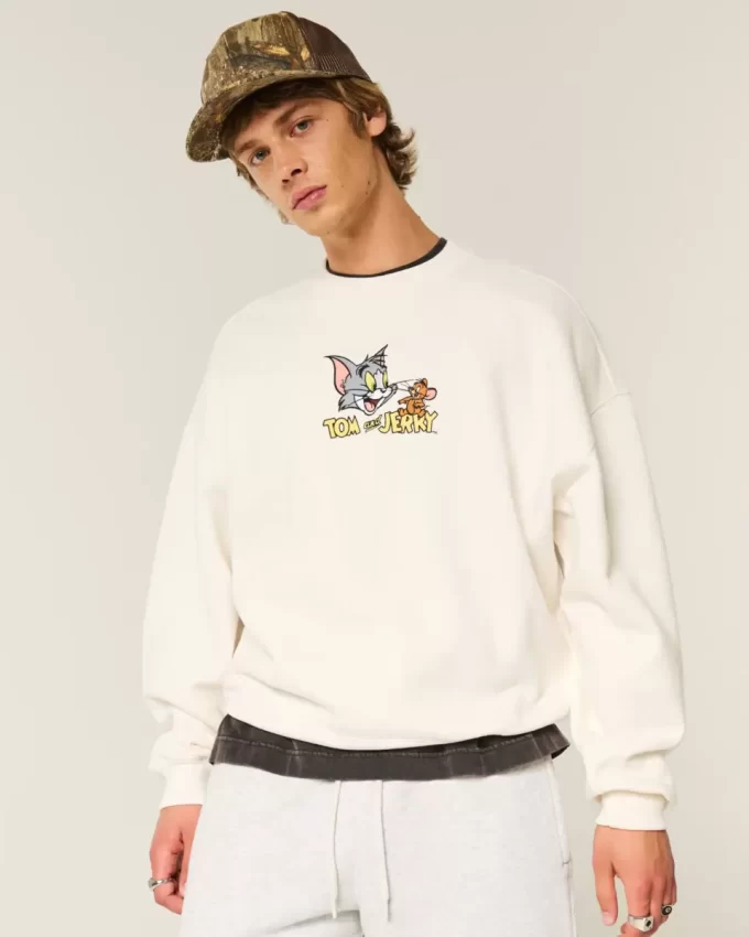 Baggy Cinch Tom and Jerry Graphic Crew -huppari Baggy Cinch Tom and Jerry Graphic Crew -huppari