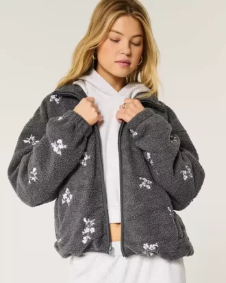 Brodeerattu Sherpa Fleece -takki
