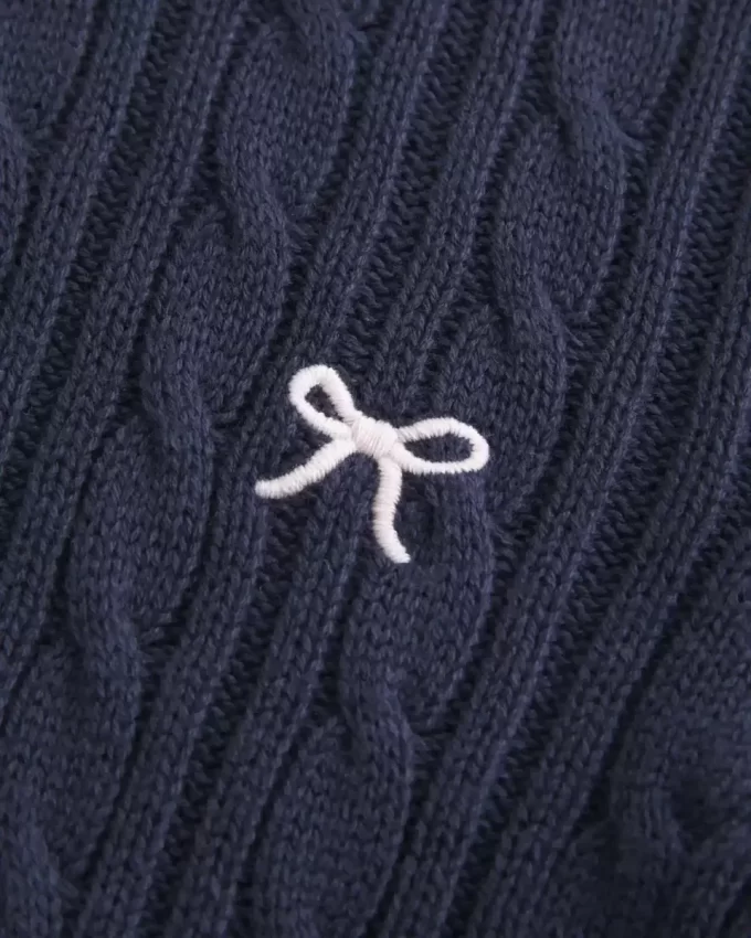 Cable-Knit Bow Crew -villapaita