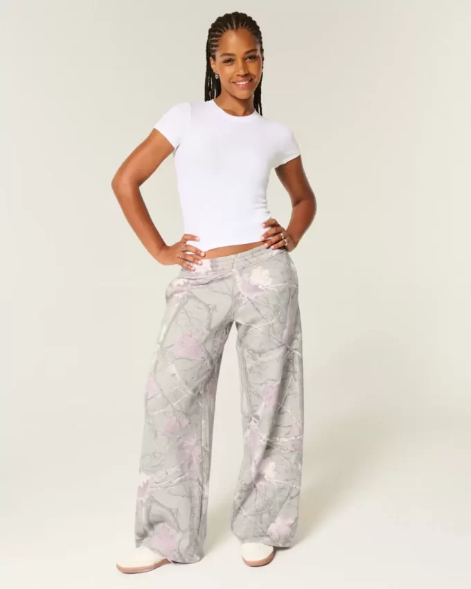 Camo Baggy collegehousut