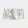 Camo Mini Fleece Shortsit Camo Mini Fleece Shortsit