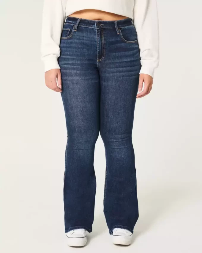 Curvy High-Rise Dark Wash Flare Farkut Curvy High-Rise Dark Wash Flare Farkut