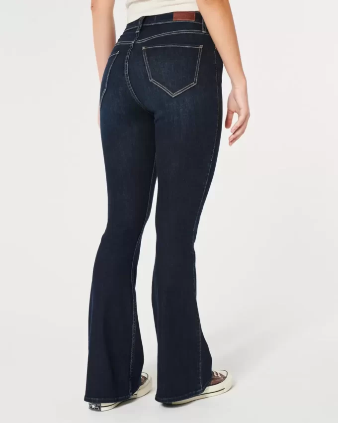 Curvy High-Rise Dark Wash Flare Farkut Curvy High-Rise Dark Wash Flare Farkut