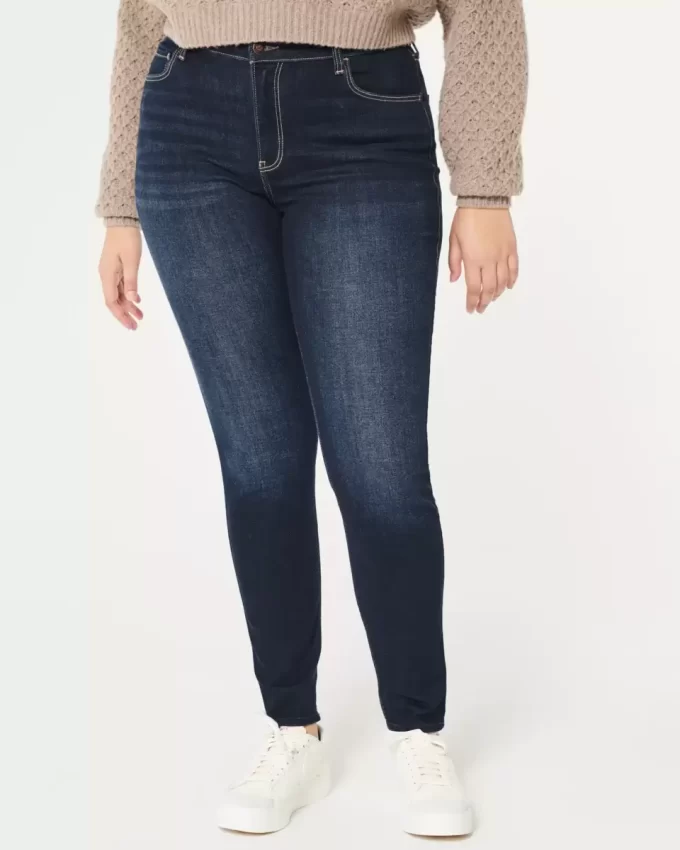 Curvy High-Rise Dark Wash Super Skinny Farkut Curvy High-Rise Dark Wash Super Skinny Farkut
