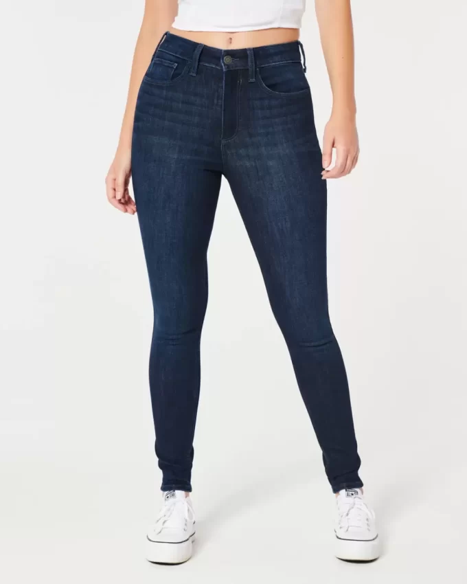 Curvy High-Rise Dark Wash Super Skinny Farkut Curvy High-Rise Dark Wash Super Skinny Farkut