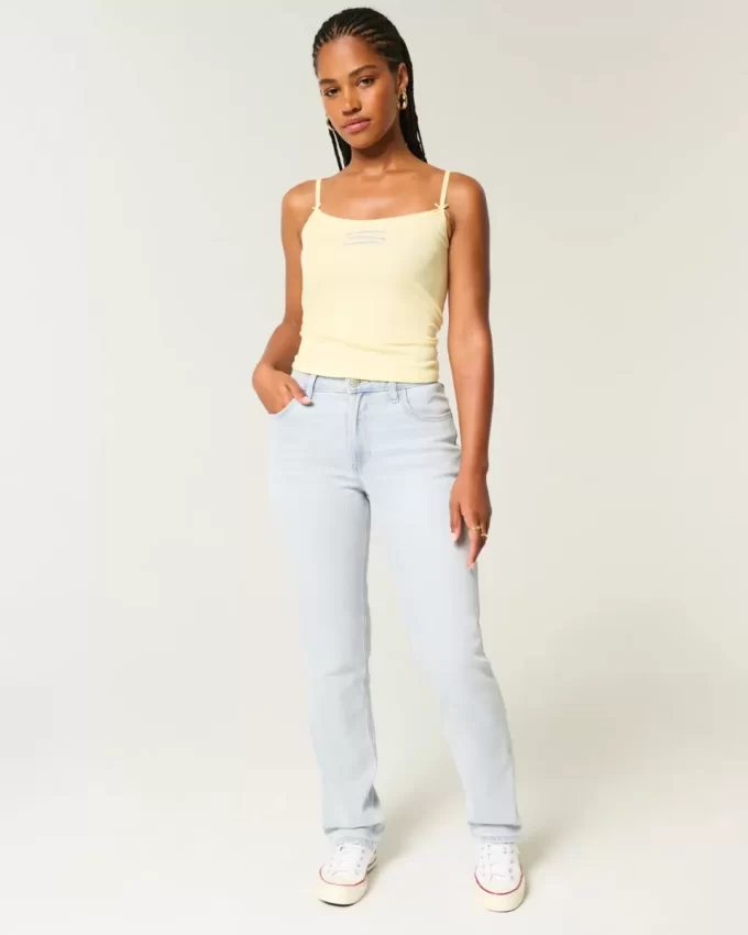 Curvy High-Rise Light Wash Straight Farkut Curvy High-Rise Light Wash Straight Farkut