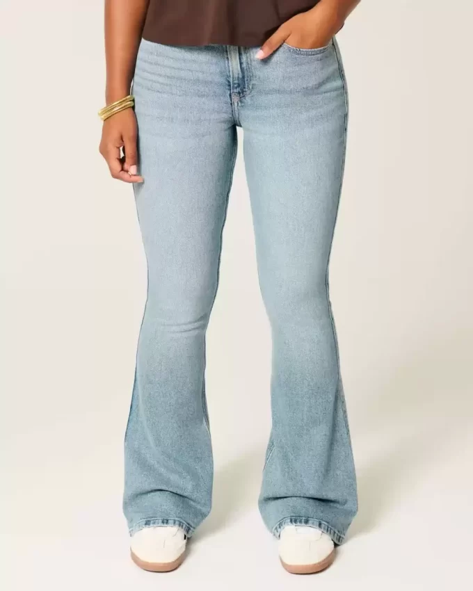 Curvy High-Rise Medium Wash Flare farkut