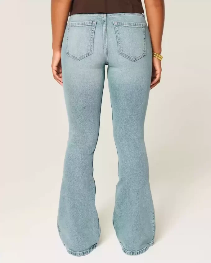Curvy High-Rise Medium Wash Flare farkut