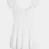 Flutter Sleeve Pinch Bust -mini Skort-mekko Flutter Sleeve Pinch Bust -mini Skort-mekko