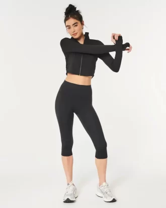 Gilly Hicks Active Recharge Capri -leggingsit