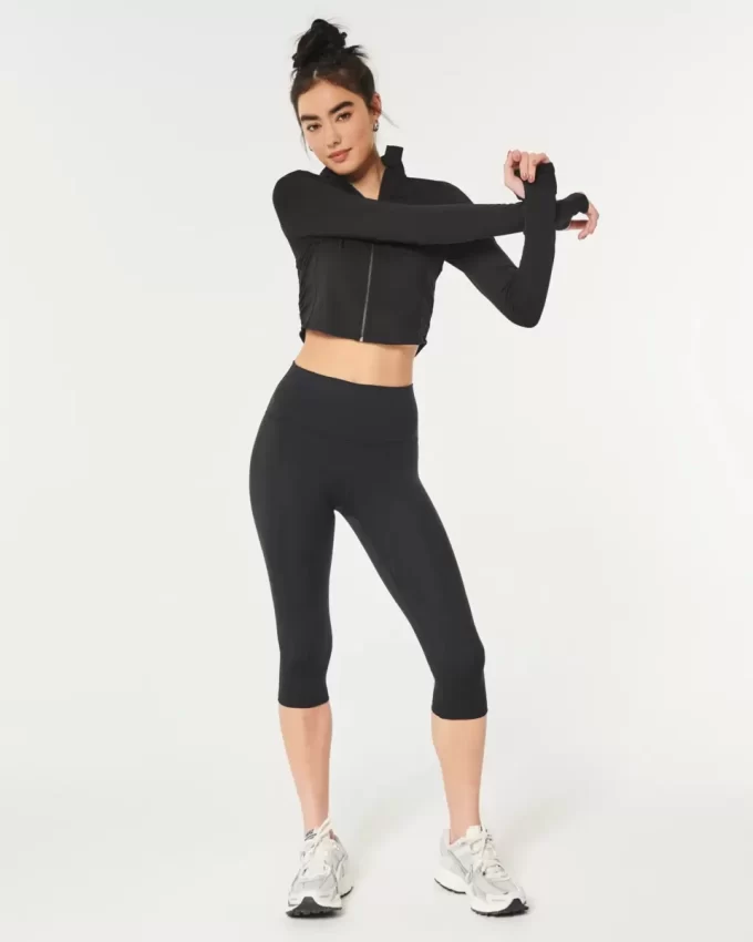 Gilly Hicks Active Recharge Capri -leggingsit