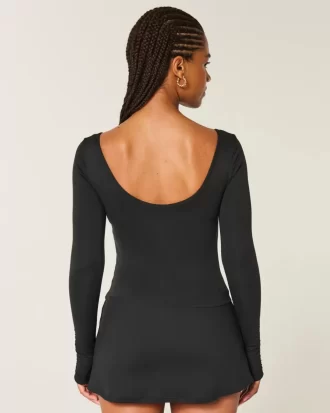 Gilly Hicks Active Recharge Cinch Sweetheart -toppi