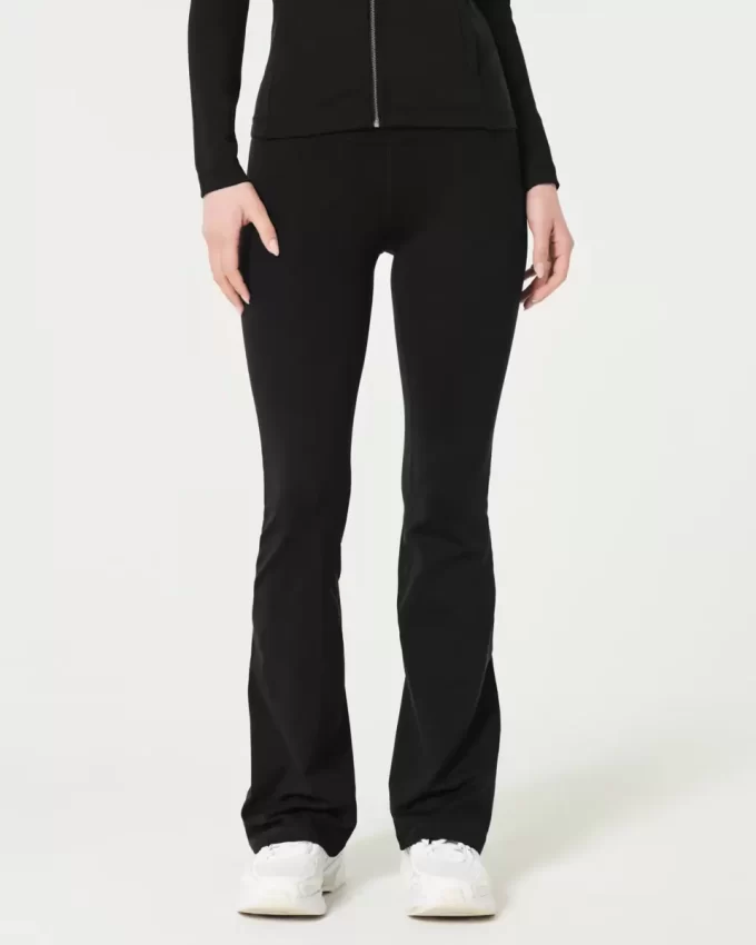 Gilly Hicks Active Recharge Flare leggingsit Gilly Hicks Active Recharge Flare leggingsit