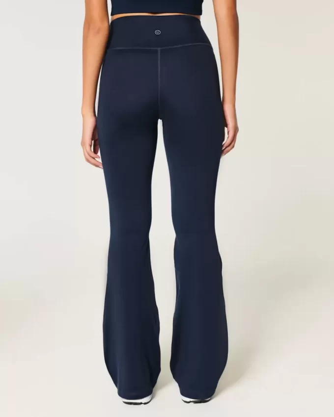 Gilly Hicks Active Recharge Flare leggingsit Gilly Hicks Active Recharge Flare leggingsit