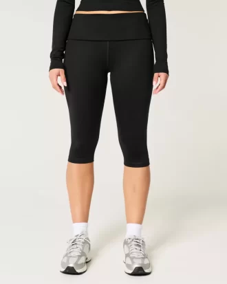 Gilly Hicks Active Recharge Foldover Waist Capri -housut
