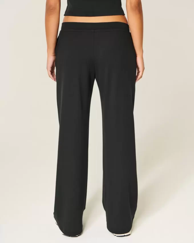 Gilly Hicks Active Recharge Graphic Baggy Pants Gilly Hicks Active Recharge Graphic Baggy Pants