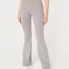 Gilly Hicks Active Recharge High-Rise flare leggingsit