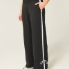 Gilly Hicks Active Side Bow Baggy Pants Gilly Hicks Active Side Bow Baggy Pants