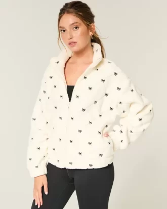 Gilly Hicks Sherpa brodeerattu vetoketjullinen toppi