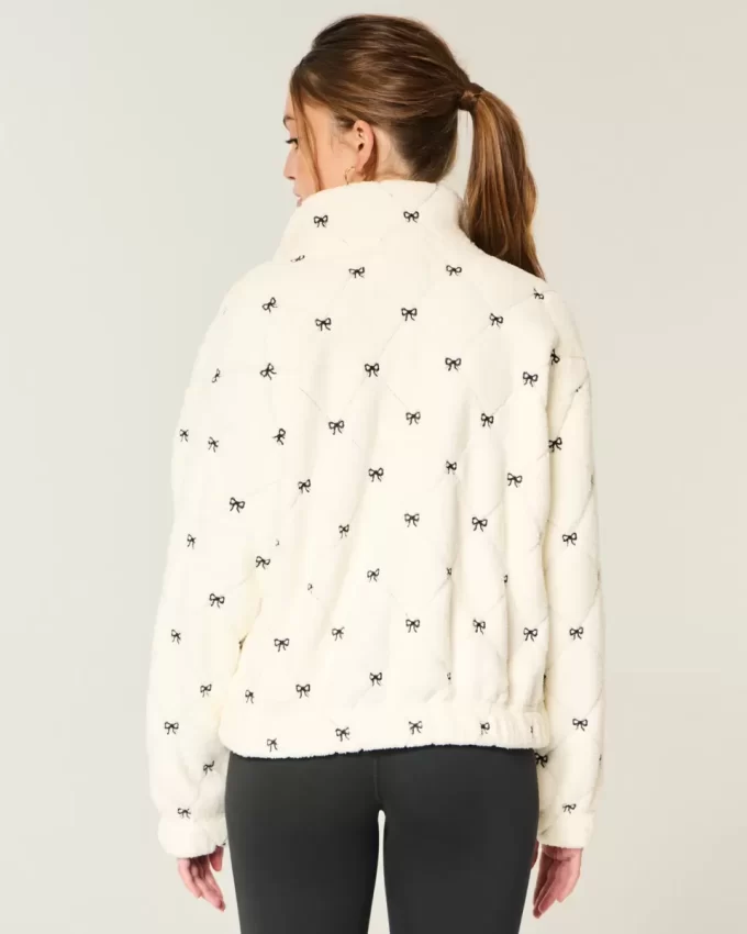 Gilly Hicks Sherpa brodeerattu vetoketjullinen toppi Gilly Hicks Sherpa brodeerattu vetoketjullinen toppi
