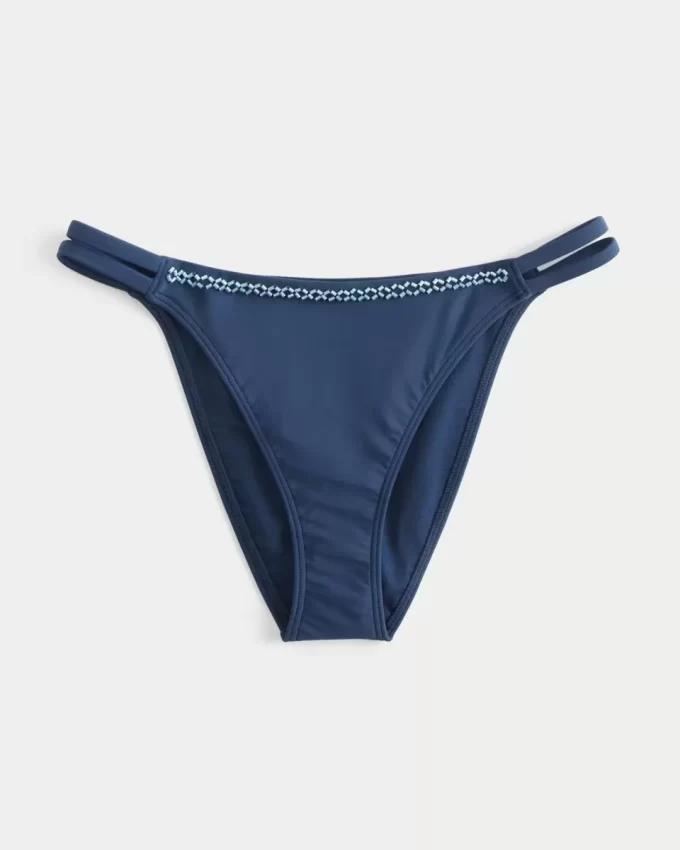 Helmillä varustettu kaksoishihna, röyhkeä bikinipohja Helmillä varustettu kaksoishihna, röyhkeä bikinipohja