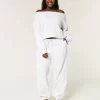 Helppo Double Off-the-Shoulder -huppari Helppo Double Off-the-Shoulder -huppari
