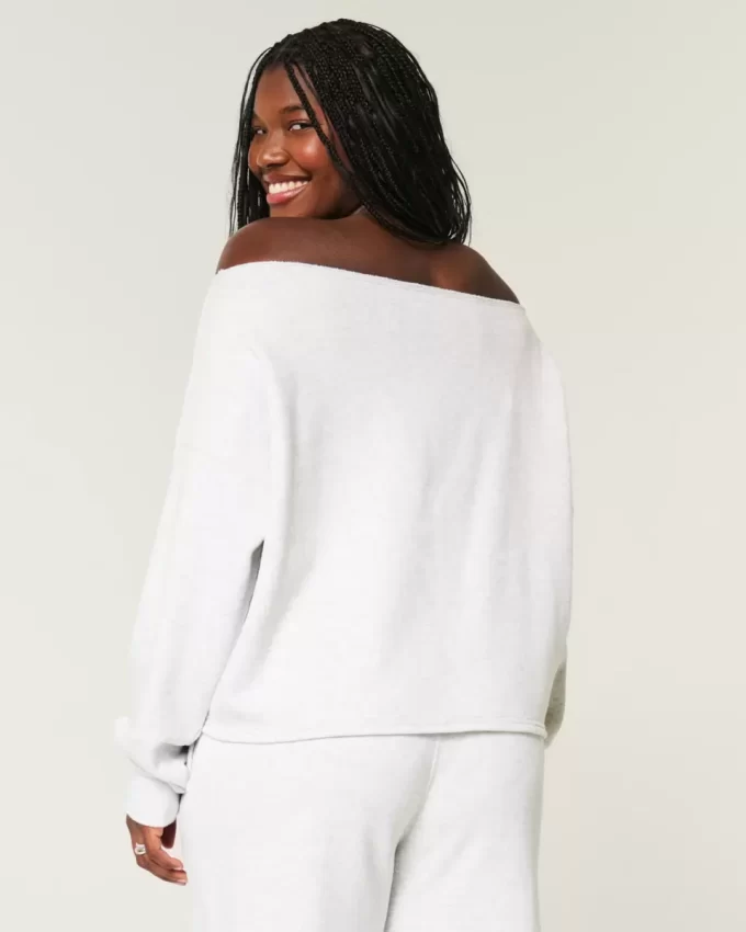 Helppo Double Off-the-Shoulder -huppari Helppo Double Off-the-Shoulder -huppari