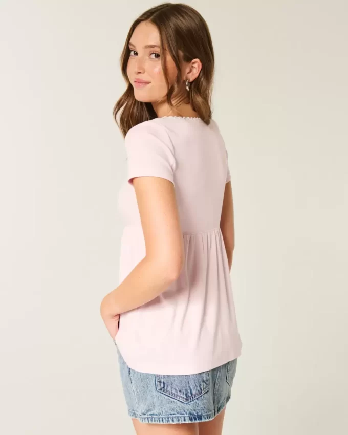 Helppo lyhythihainen pitsikoristelu Babydoll-toppi Helppo lyhythihainen pitsikoristelu Babydoll-toppi