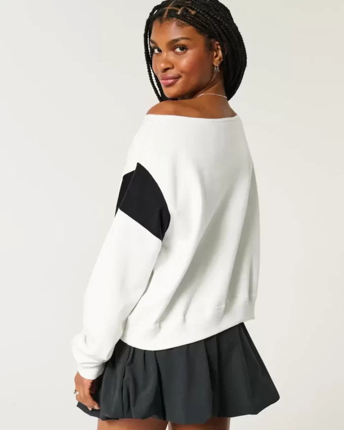 Helppo off-the-shoulder Miami Graphic -huppari Helppo off-the-shoulder Miami Graphic -huppari