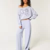 Helppo off-the-shoulder NYC Graphic -huppari Helppo off-the-shoulder NYC Graphic -huppari