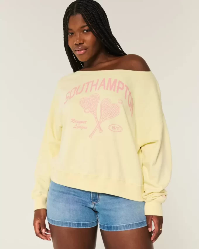 Helppo off-the-shoulder Southampton Graphic -huppari Helppo off-the-shoulder Southampton Graphic -huppari