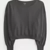 Helppo off-the-shoulder Terry collegepaita Helppo off-the-shoulder Terry collegepaita
