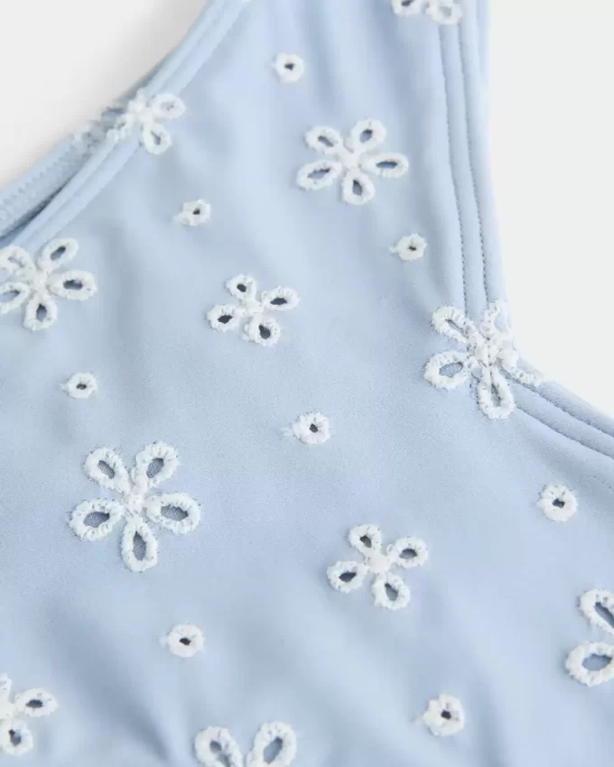 High-leg Eyelet pörröisin bikinipohja High-leg Eyelet pörröisin bikinipohja