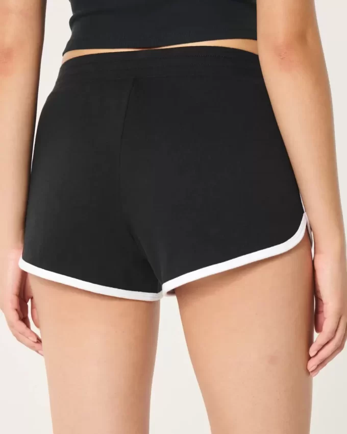 High Rise Logo shortsit High Rise Logo shortsit
