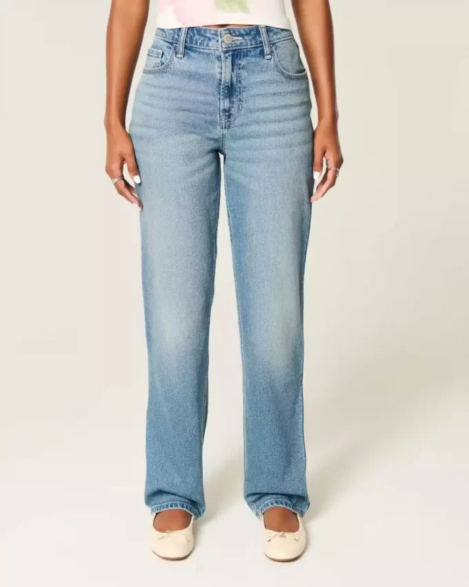 High-Rise Medium Wash Straight Jean High-Rise Medium Wash Straight Jean