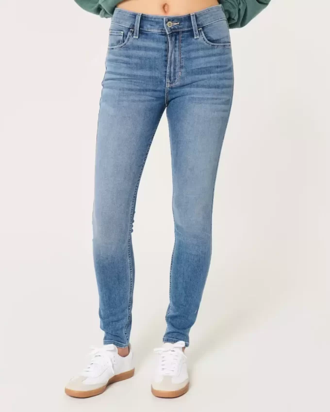 High-Rise Medium Wash Super Skinny Farkut High-Rise Medium Wash Super Skinny Farkut