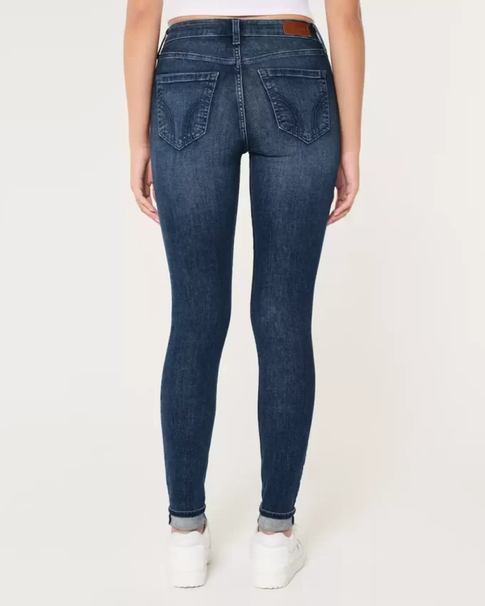 High-Rise Medium Wash Super Skinny Farkut High-Rise Medium Wash Super Skinny Farkut