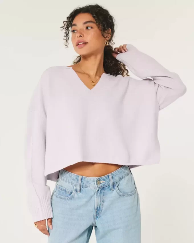 Hollister Comfy Cloud Box -kaula-aukkoinen villapaita