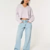 Hollister Comfy Cloud Box -kaula-aukkoinen villapaita
