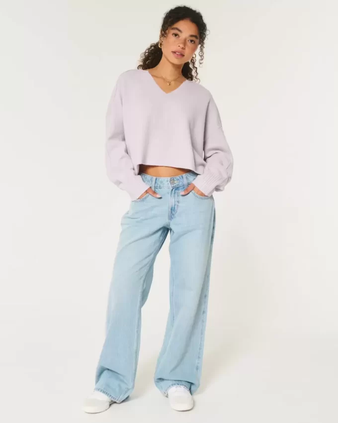 Hollister Comfy Cloud Box -kaula-aukkoinen villapaita