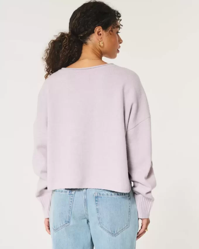 Hollister Comfy Cloud Box -kaula-aukkoinen villapaita