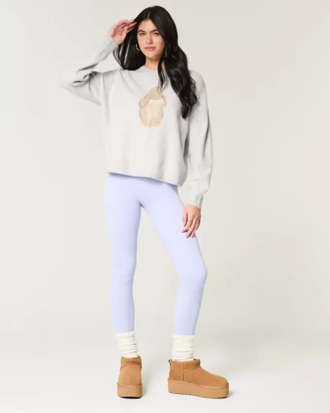 Hollister Comfy Cloud Bunny Graphic Crew -villapaita Hollister Comfy Cloud Bunny Graphic Crew -villapaita