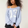 Hollister Comfy Cloud Easy Off-the-Shoulder Number Graphic -villapaita Hollister Comfy Cloud Easy Off-the-Shoulder Number Graphic -villapaita