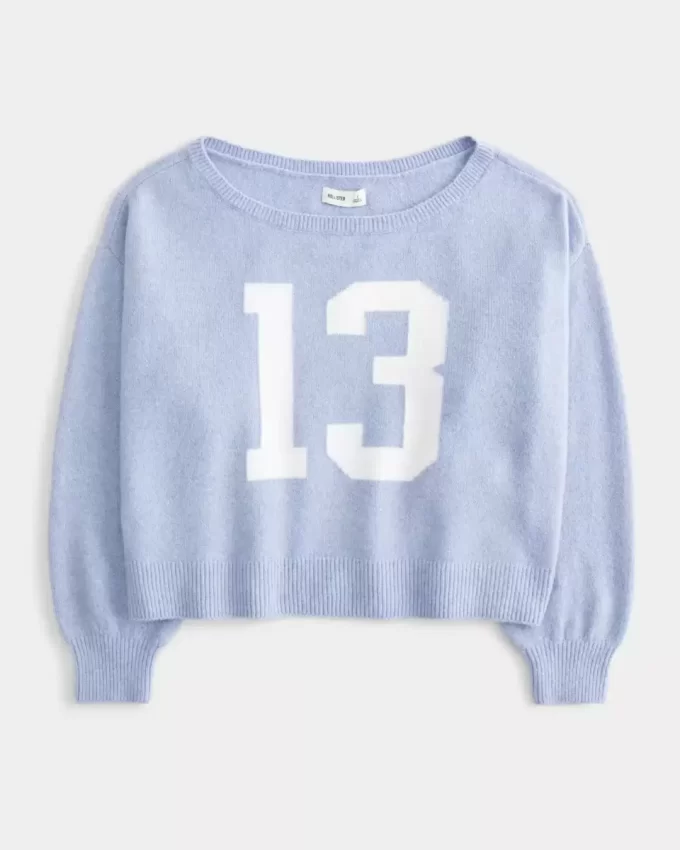 Hollister Comfy Cloud Easy Off-the-Shoulder Number Graphic -villapaita Hollister Comfy Cloud Easy Off-the-Shoulder Number Graphic -villapaita
