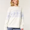 Hollister Comfy Cloud Teddy Bear Graphic Crew -villapaita Hollister Comfy Cloud Teddy Bear Graphic Crew -villapaita
