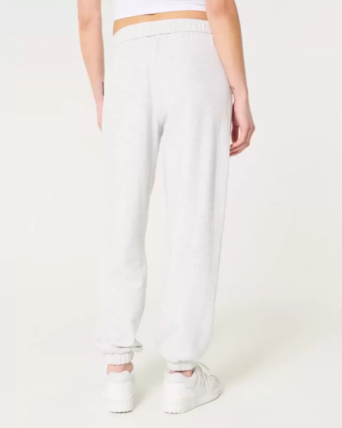 Hollister Feel Good Fleece Dad -lenkkarit Hollister Feel Good Fleece Dad -lenkkarit