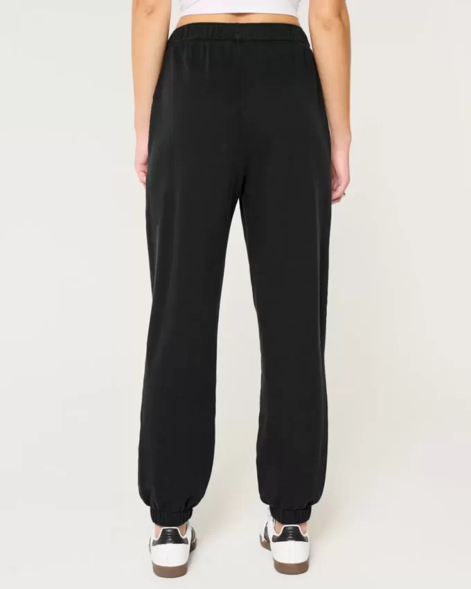 Hollister Feel Good Fleece Dad -lenkkarit Hollister Feel Good Fleece Dad -lenkkarit
