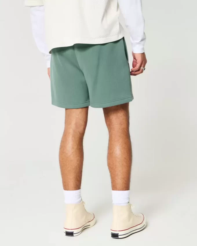 Hollister Feel Good löysät fleece-shortsit Hollister Feel Good löysät fleece-shortsit