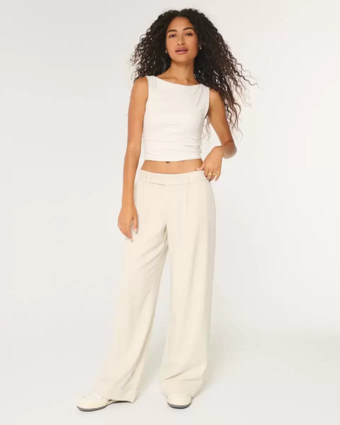 Hollister Livvy matalat leveälahkeiset housut Hollister Livvy matalat leveälahkeiset housut