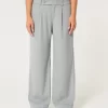 Hollister Livvy matalat leveälahkeiset housut Hollister Livvy matalat leveälahkeiset housut